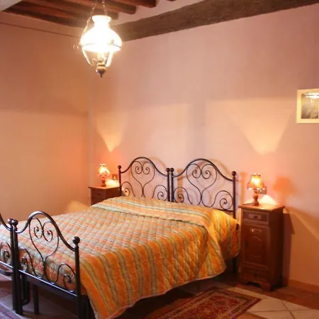 Fattoria Le Chianacce * Cortona