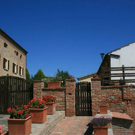 Fattoria Le Chianacce * Cortona